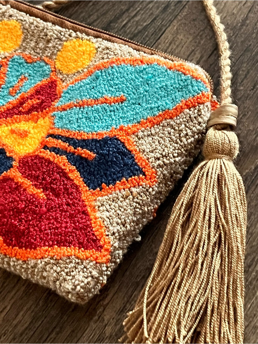 Handmade Wayuu Boho Punch Needle Crossbody Bag Clutch Tassel Neutral Vibrant